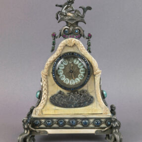 orologio-argento-avorio-pietre-dure