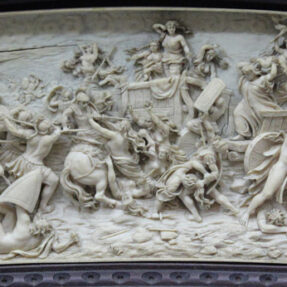 placca-avorio-scena-mitologica