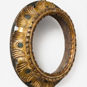 Cornice ovale sicilia 17 secolo